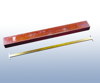 One-meter-long double T-square ruler